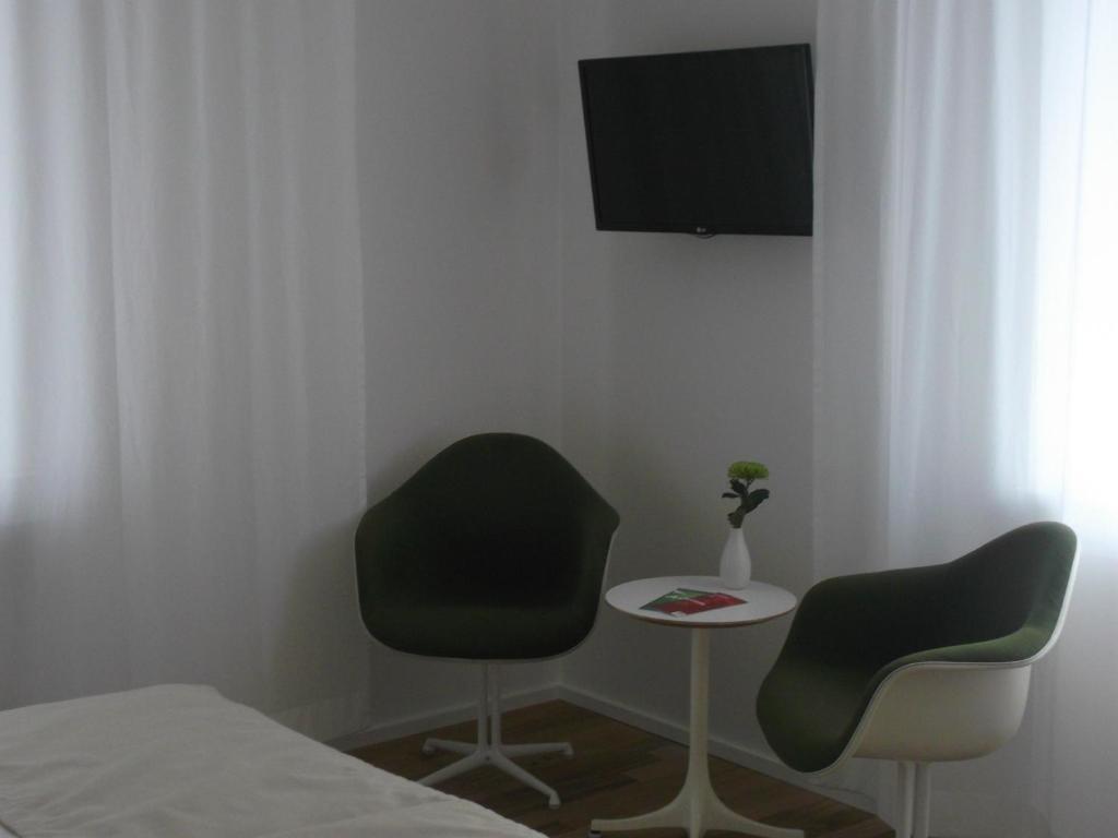 Art Hotel Ufer Dusseldorf Exterior photo